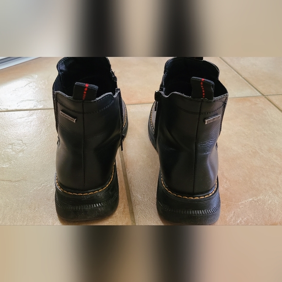 Josef Seibel Chelsea Boots - Picture 4 of 5